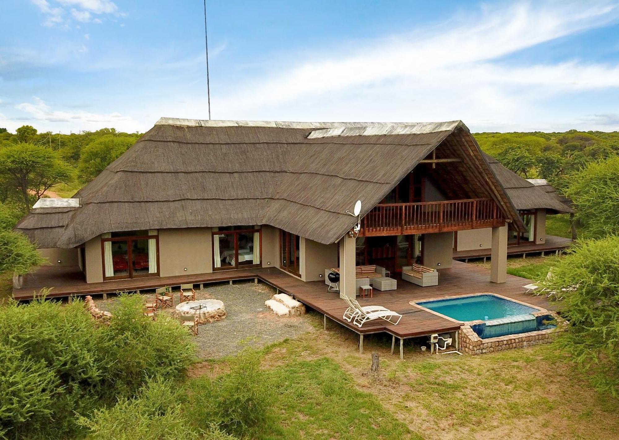 Finfoot Lake Reserve By Dream Resorts Vaaldam Exterior photo