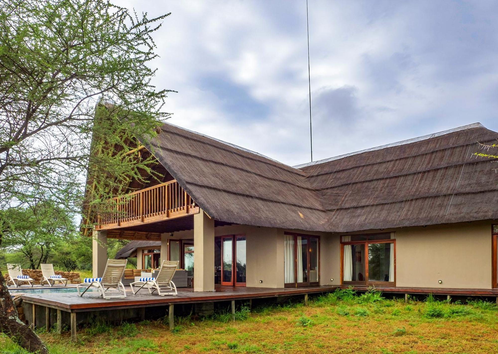 Finfoot Lake Reserve By Dream Resorts Vaaldam Exterior photo